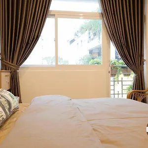 2* Guest house Saigon April